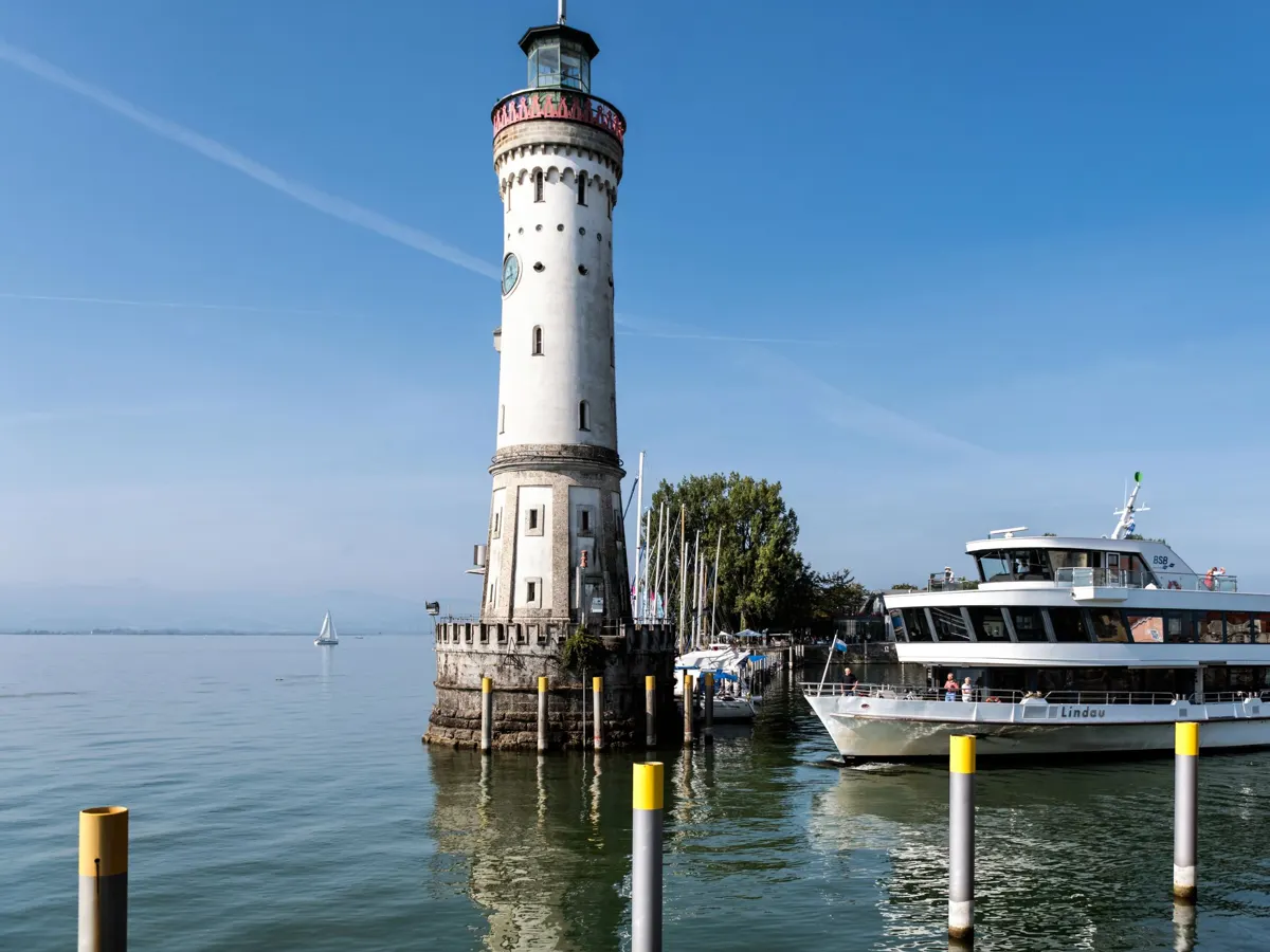 Leuchtturm an der Hafeneinfahrt von Lindau